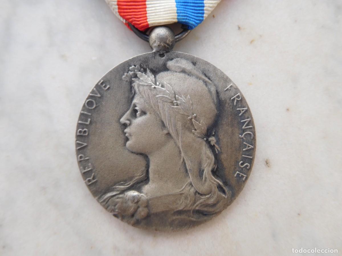 Militaria: Francia. Medalla de trabajos p&uacute;blicos