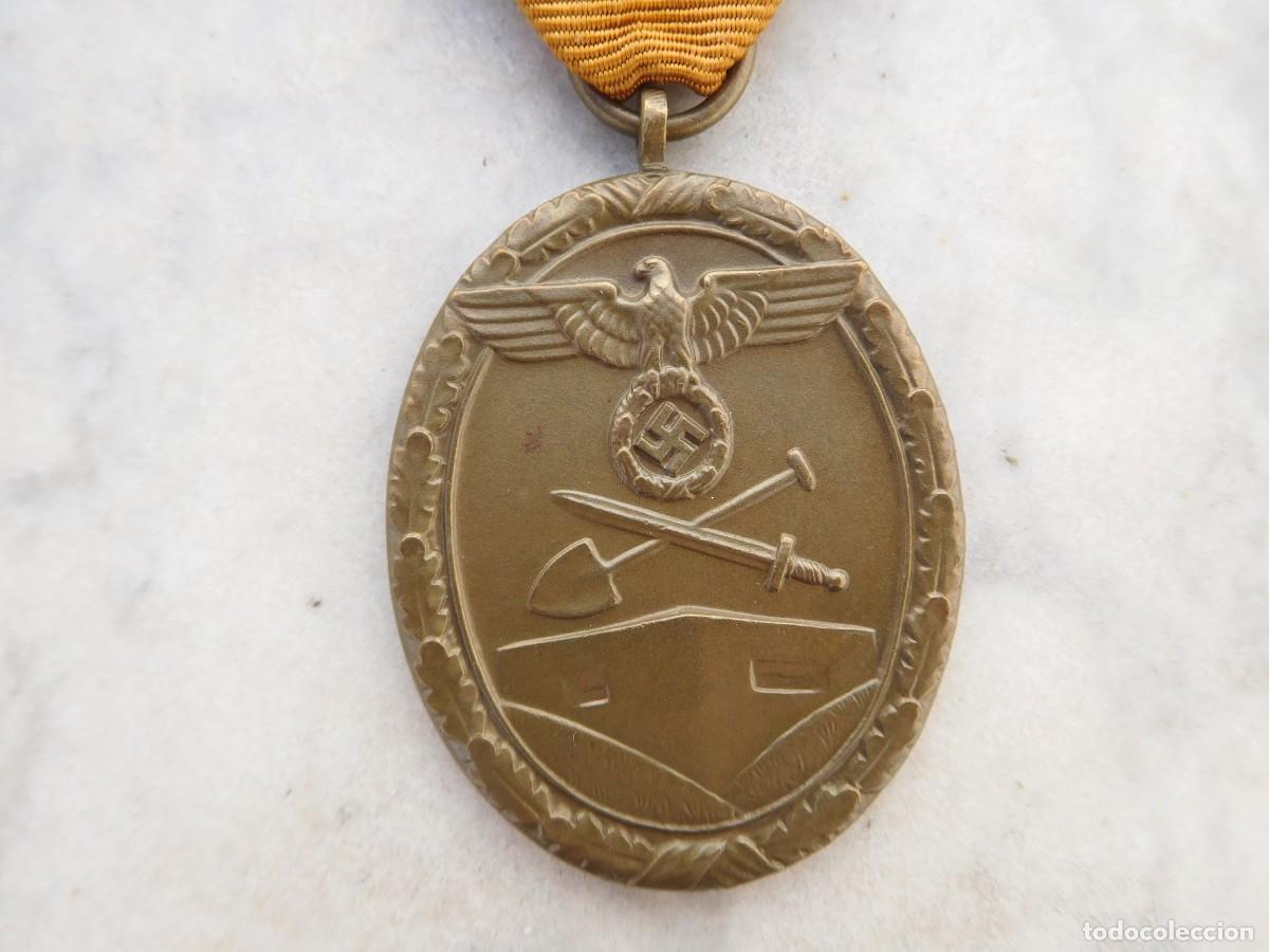 Militaria: Alemania III Reich. Medalla del muro del atl&aacute;ntico. West wall WW2