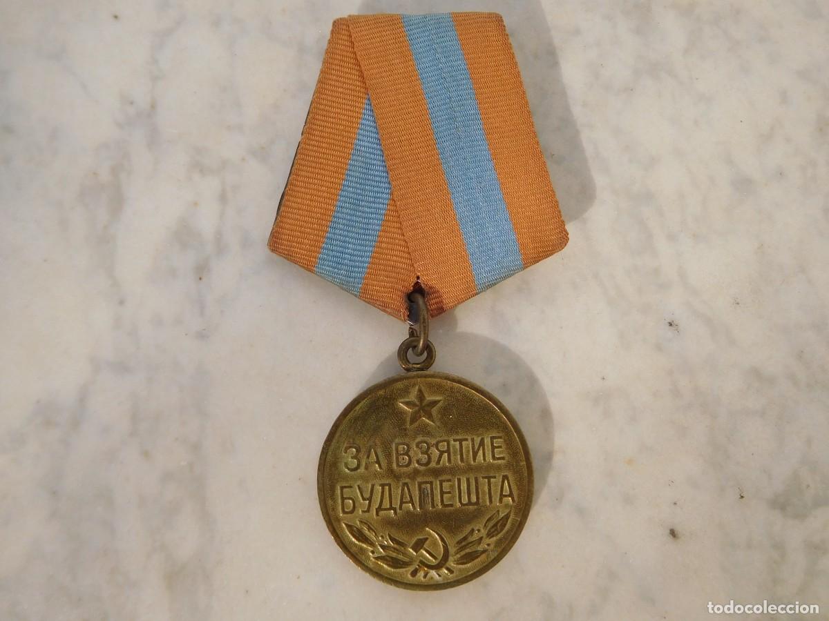 Militaria: Rusia URSS. Medalla por la captura de Budapest. WW2