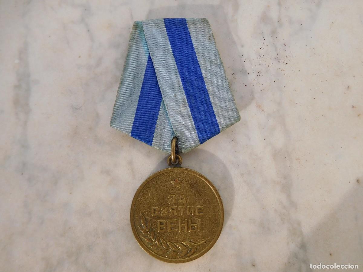 Militaria: Rusia URSS. Medalla por la captura de Viena. WW2