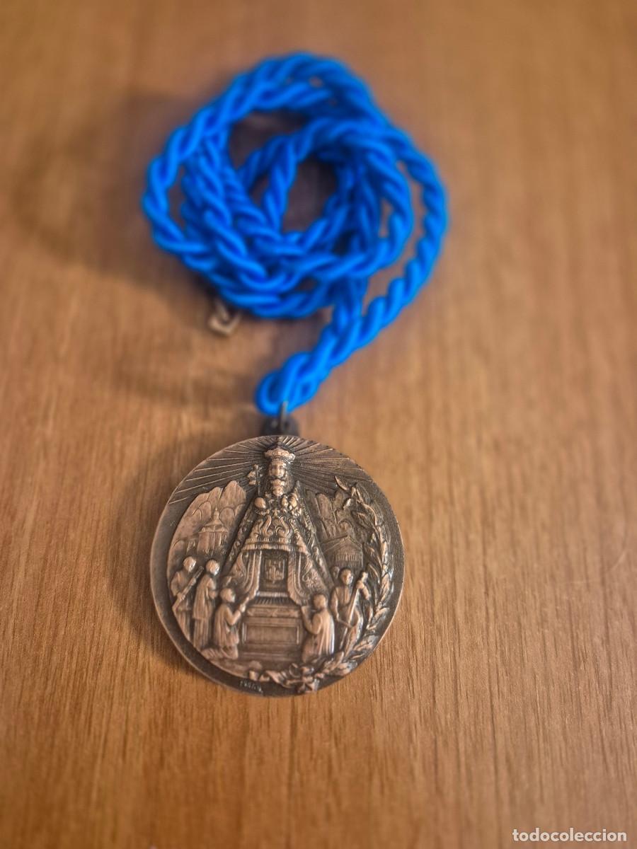 Militaria: MEDALLA MARE DE DEU DE MONTSERRAT.