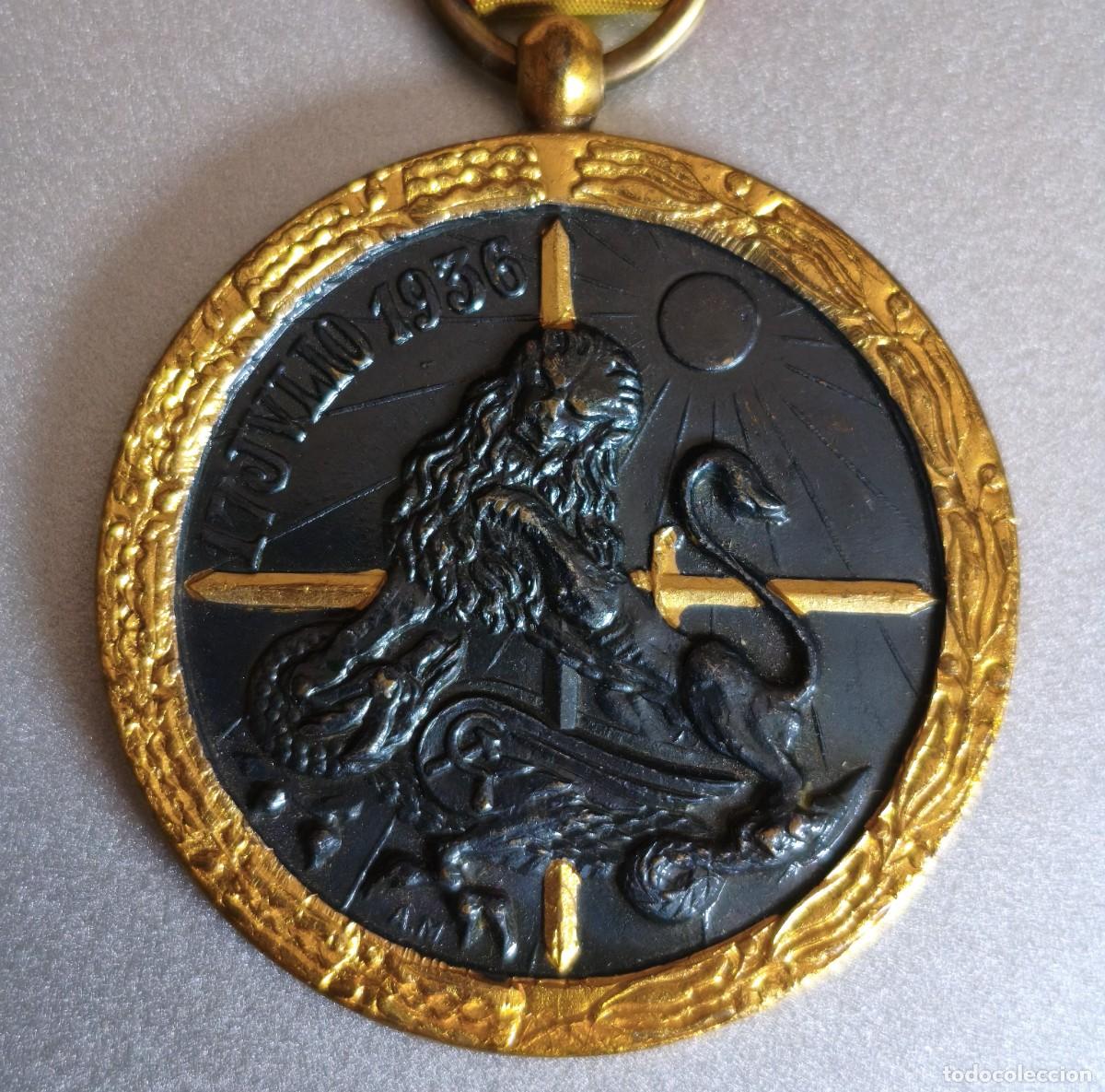 Militaria: Medalla de la Campa&ntilde;a. 1936-1939. Con cinta de retaguardia.