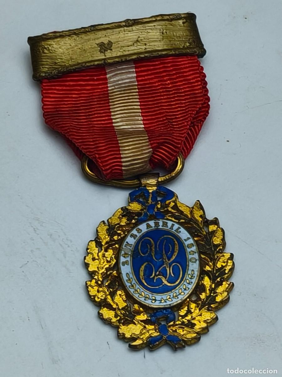 Militaria: Medalla Isabelina de Batalla de la primera guerra carlista