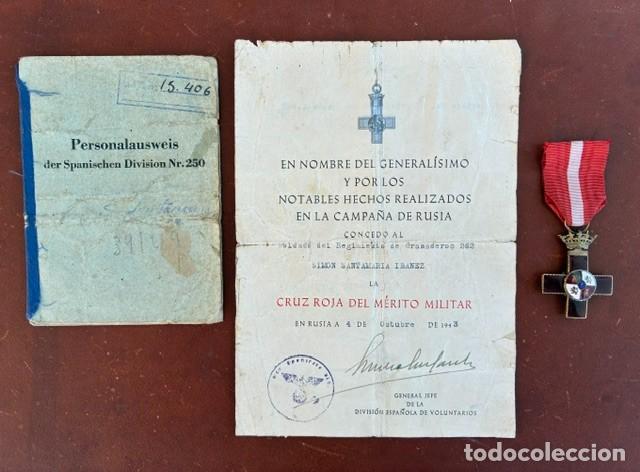 Militaria: Personalausweis, Concesi&oacute;n de la Cruz Roja del M&eacute;rito Militar y Medalla de la Divisi&oacute;n Azul Espa&ntilde;ola
