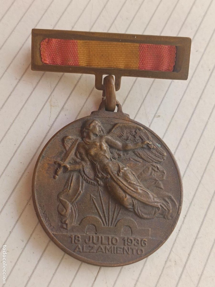 Militaria: Medalla de la Guerra Civil