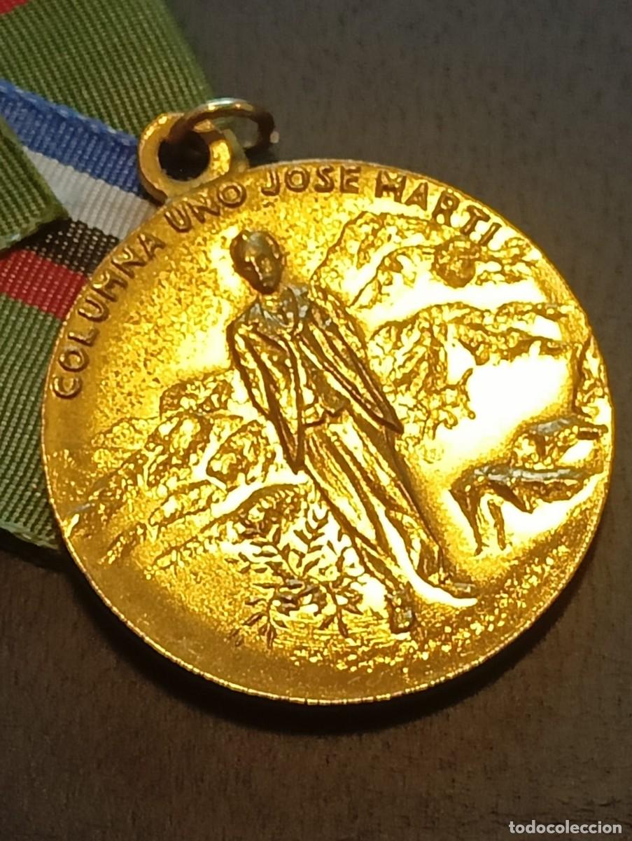 Militaria: Cuba, Medalla Columna 1