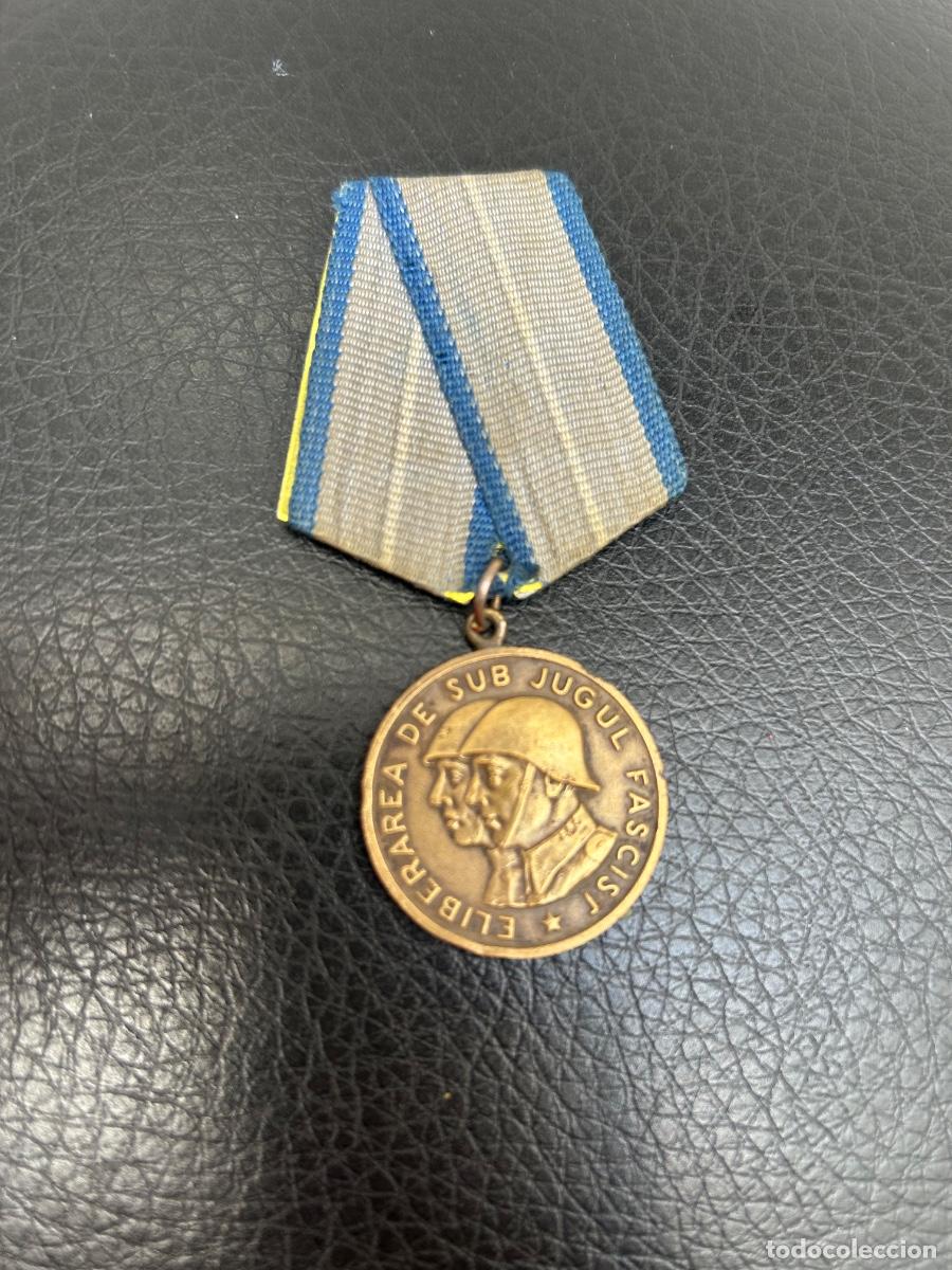 Militaria: Medalla liberaci&oacute;n yugo fascista Ruman&iacute;a