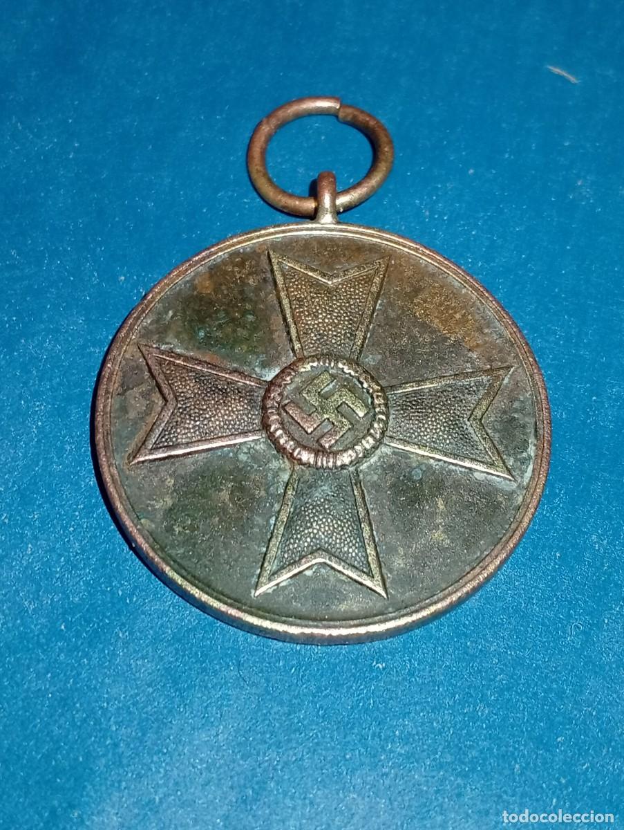 Militaria: Alemania III Reich medalla merito militar 2WW kvm Kriegsverdienst