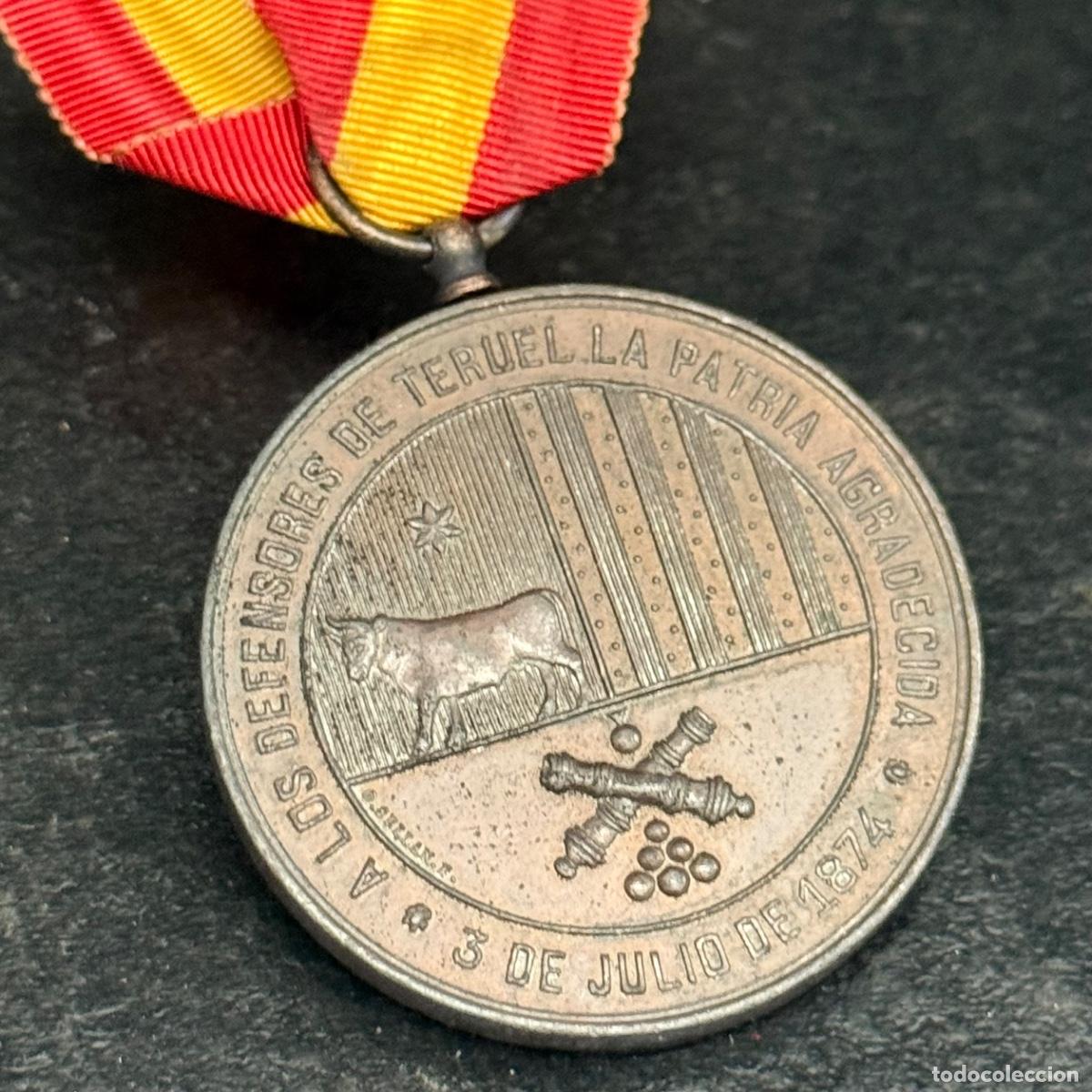 Militaria: MEDALLA DEFENSORES DE TERUEL, 1874.