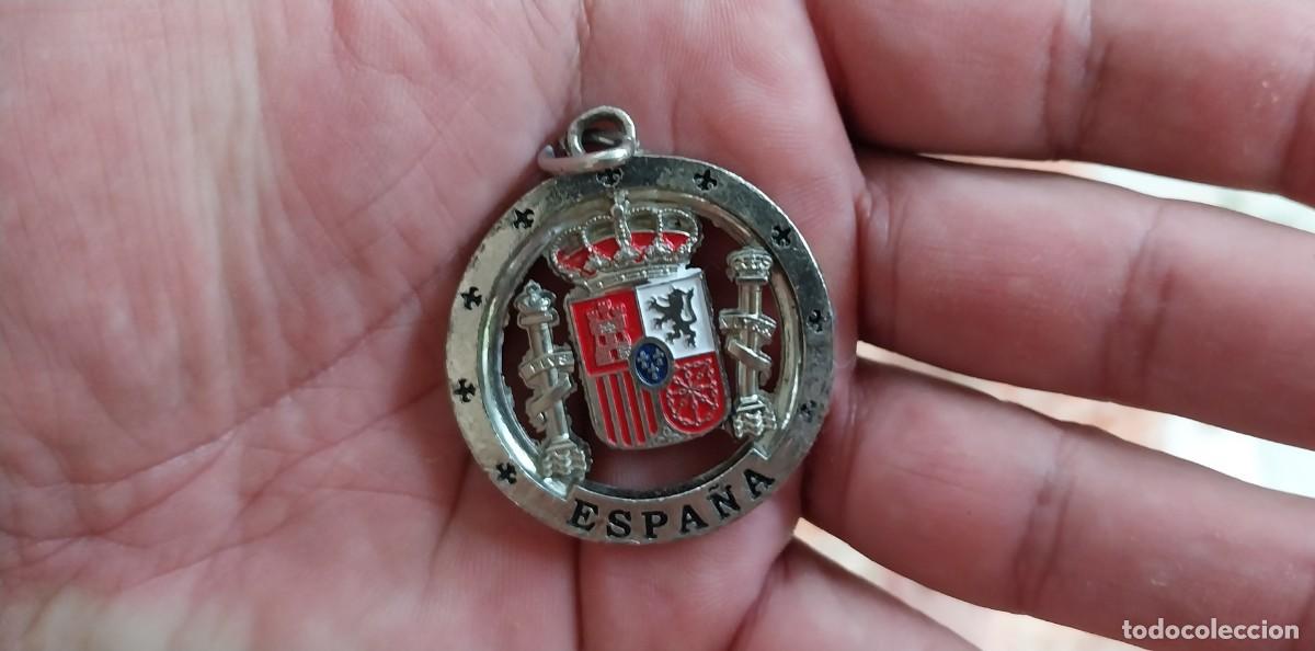 Militaria: MEDALLON CON EL ESCUDO DE ESPA&Ntilde;A