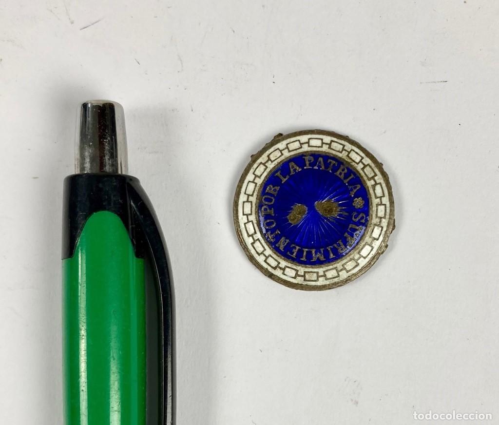 Militaria: Componente de condecoraci&oacute;n CENTRO ESMALTADO SUFRIMIENTOS POR LA PATRIA Castells 17