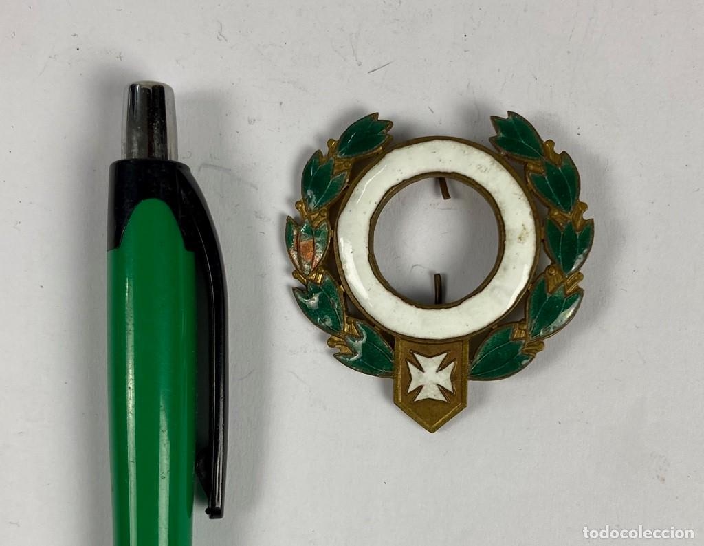 Militaria: Componente de condecoraci&oacute;n LAUREL ESMALTADO Castells 18