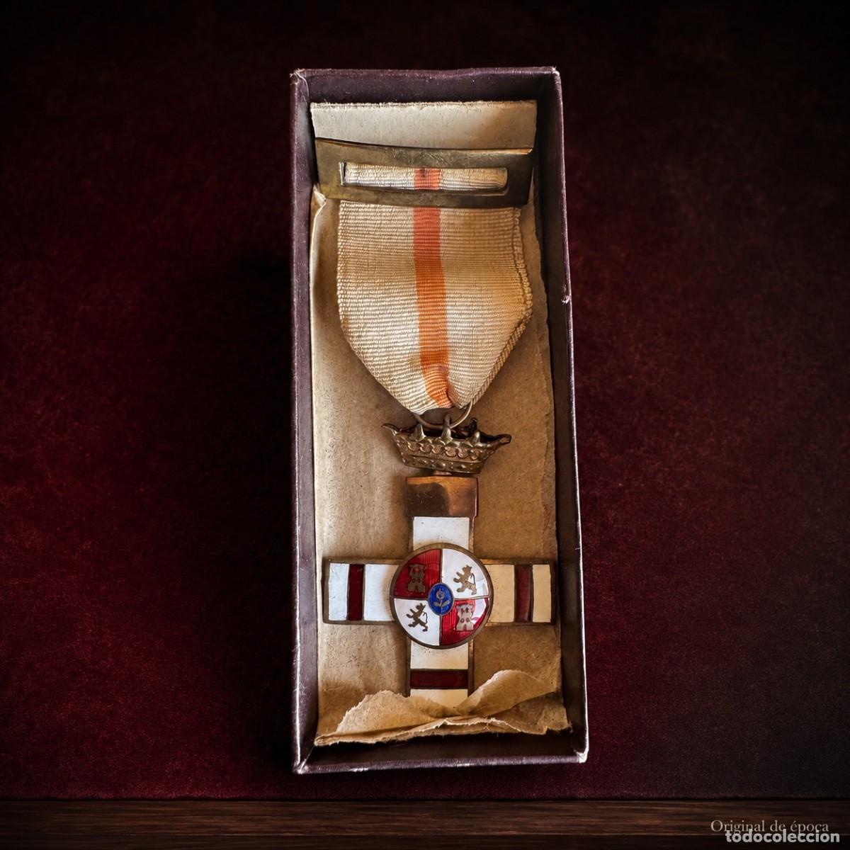 Militaria: (MI-260903)MEDALLA DEL MERITO MILITAR CON DISTINTIVO BLANCO PENSIONADA , EPOCA DE FRANCO