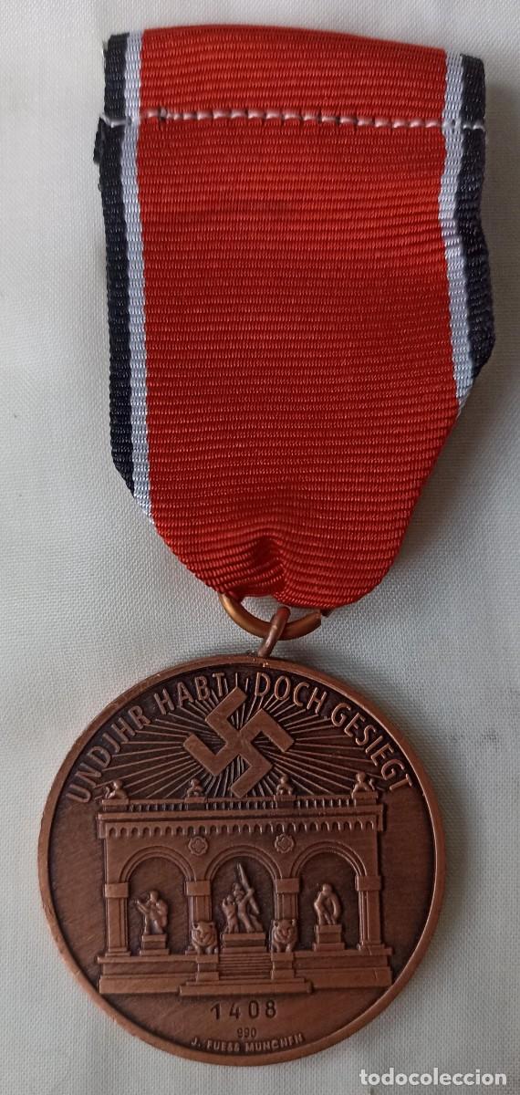 Militaria: Medalla Alemana Orden de la Sangre (color bronce) (III Reich Hitler- Nazi- Alemania) WWII