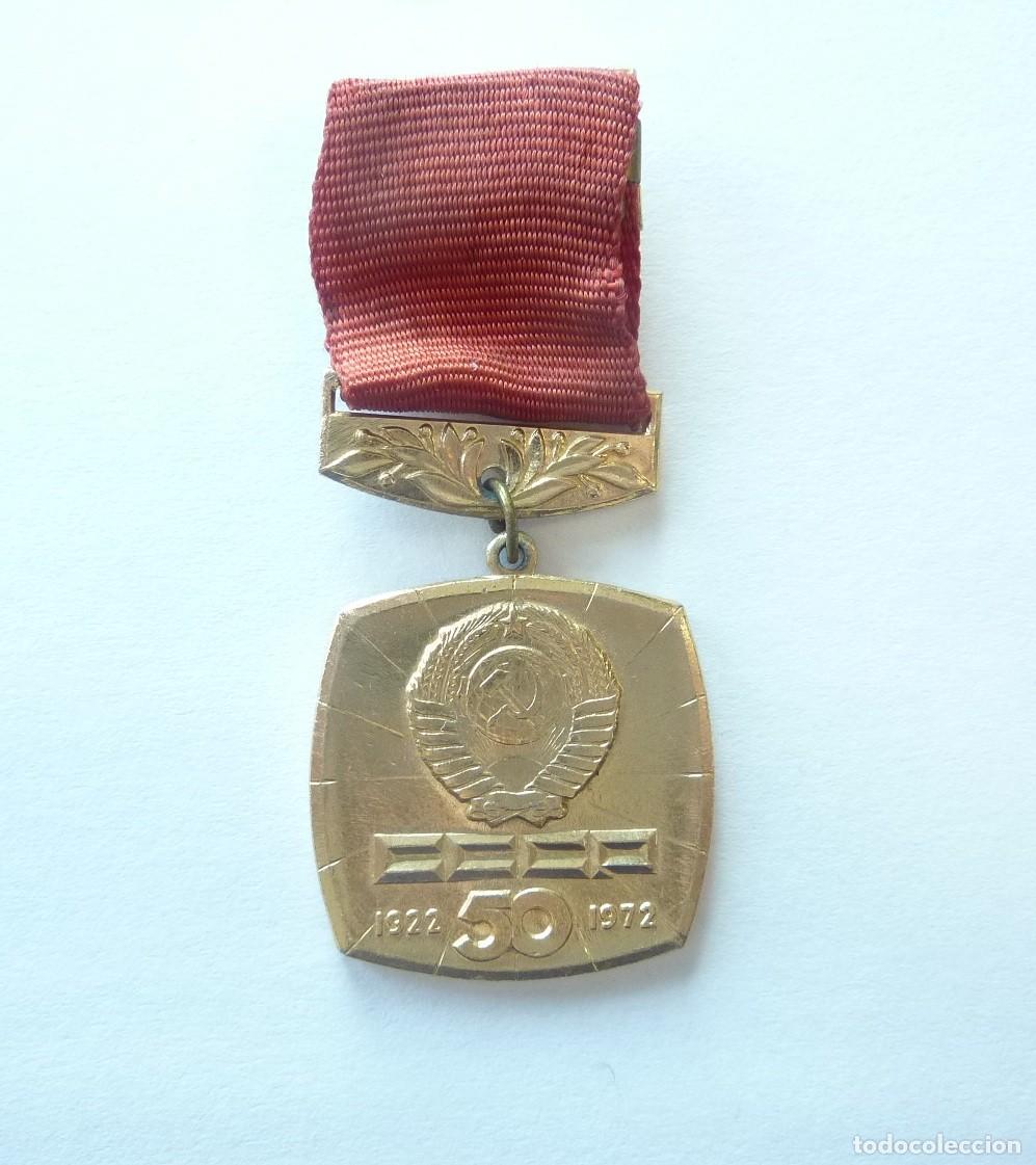 Militaria: URSS - Rusia. Medalla conmemorativa 50 aniversario creaci&oacute;n de la Uni&oacute;n Sovi&eacute;tica. 1922 - 1972.