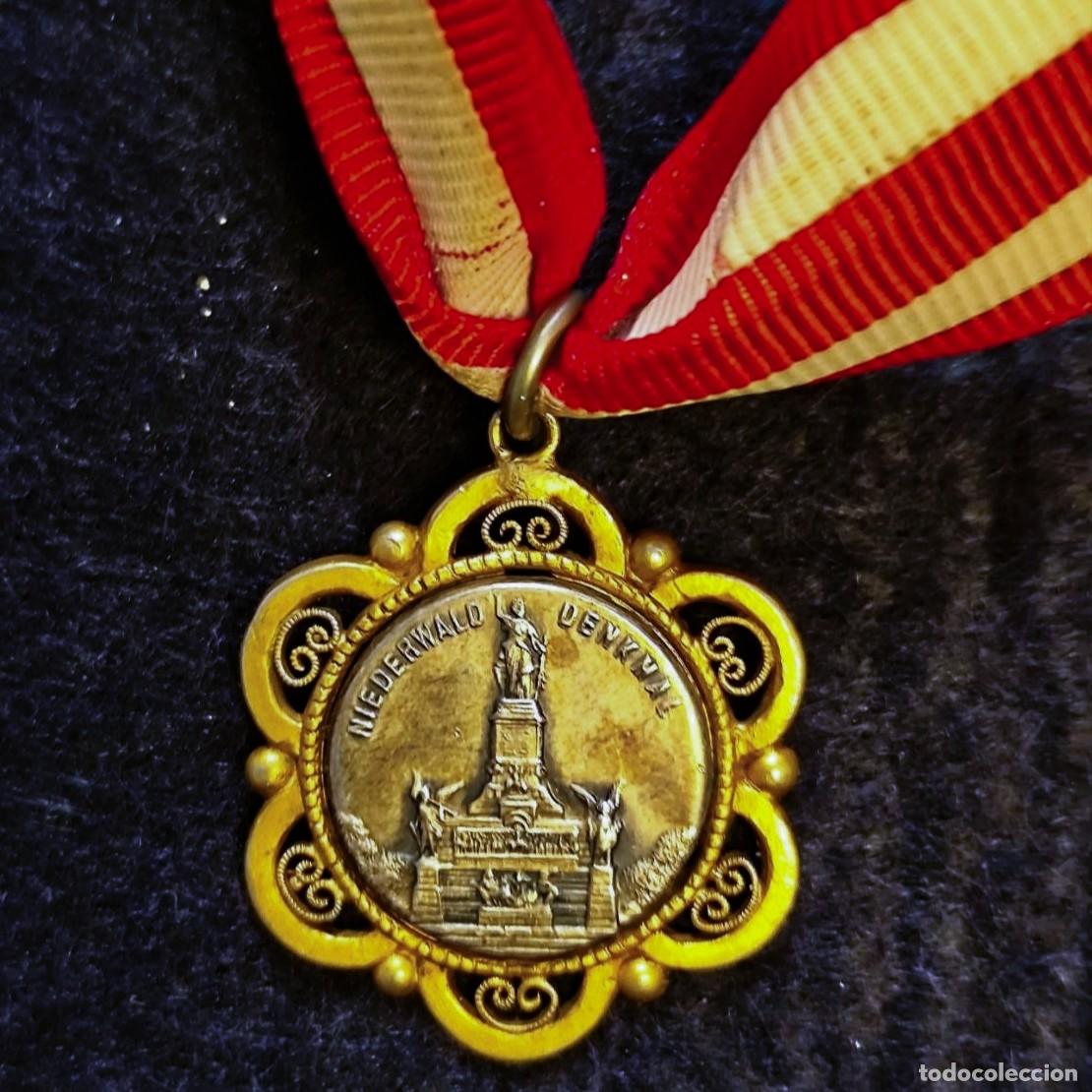 Militaria: MEDALLA DEL MONUMENTO NERDERWARL EN RUDESHEIM AM RHEIN - HESSE. REP. DE WEIMAR. A&Ntilde;OS 20