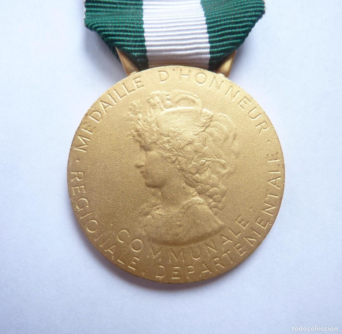 Militaria: Francia: Medalla honor regional, departamental y comunal. Al servicio en las corporaciones locales.