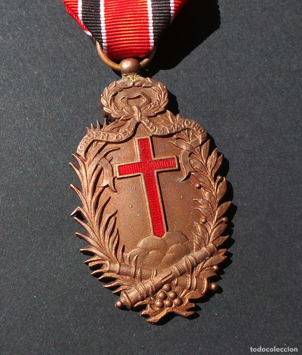 Militaria: MEDALLA DE LA ORDEN HUMANITARIA DE LA SANTA CRUZ Y V&Iacute;CTIMAS DEL 2 DE MAYO DE 1808.
