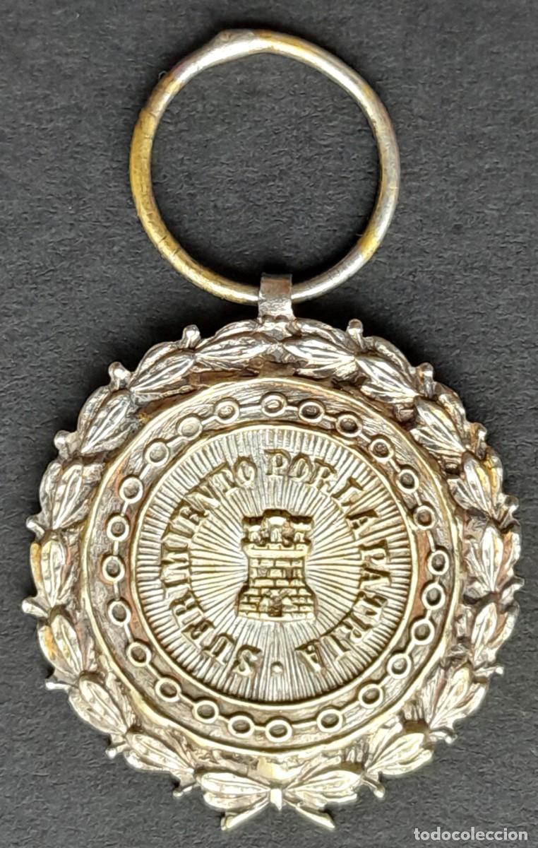 Militaria: Medalla de prisioneros militares S. XIX.