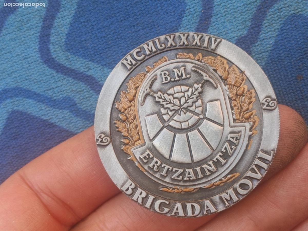 Militaria: POLICIA VASCA, PAIS VASCO, MEDALLA ERTZAINTZA BRIGADA MOVIL 1984
