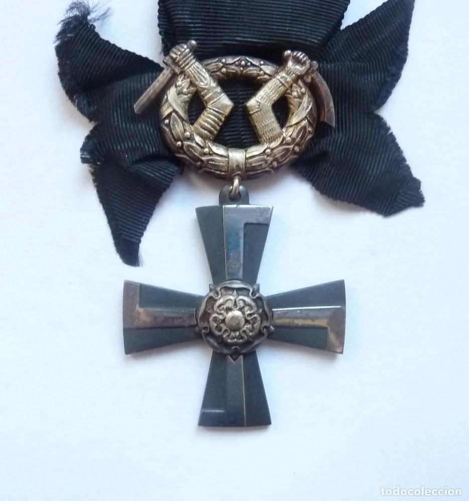 Militaria: Finlandia 1941: Cruz de la Libertad - Variante luto viudas de caidos - Guerra de continuaci&oacute;n