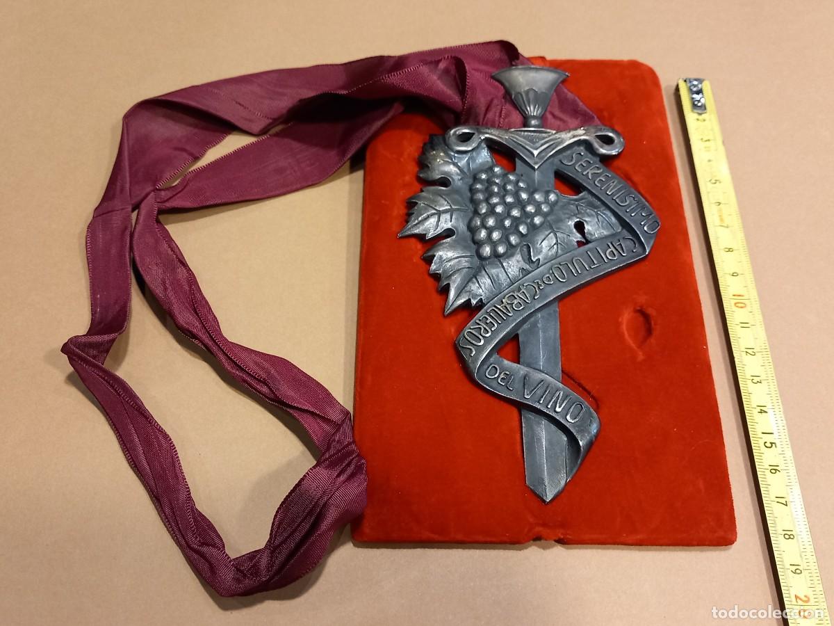 Militaria: MEDALLA SERENISIMO CAPITULO DE CABALLEROS DEL VINO (G)
