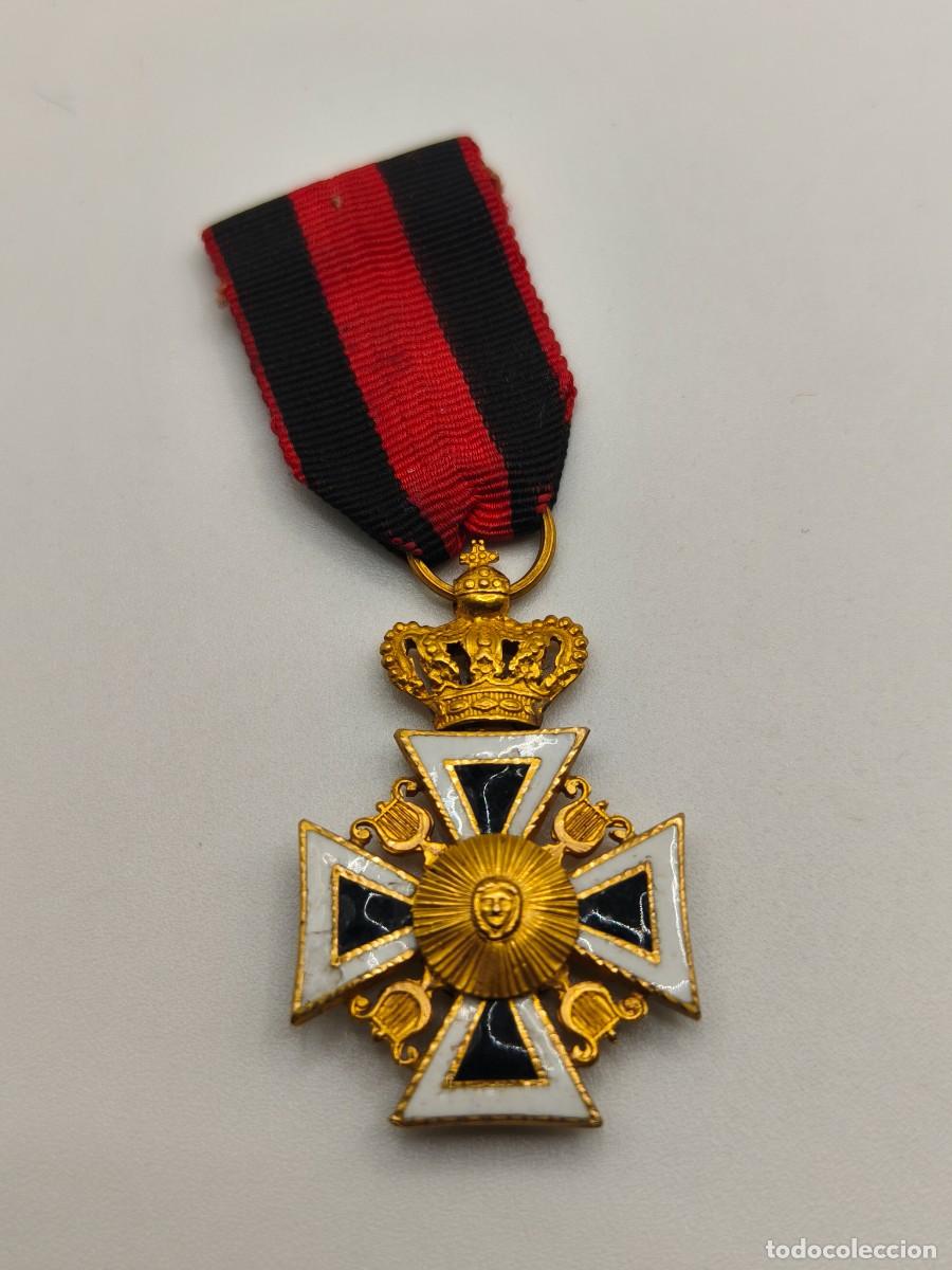 Militaria: Medalla de oro &eacute;poca Isabel II