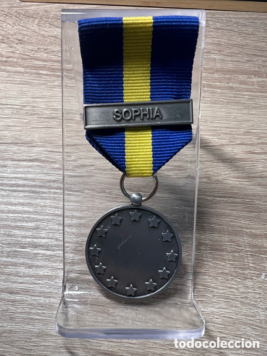 Militaria: Medalla de la Operaci&oacute;n SOPHIA Armada