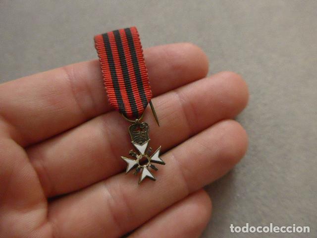 Militaria: Antigua medalla en miniatura belga de la Cruz civica, original, Belgica.