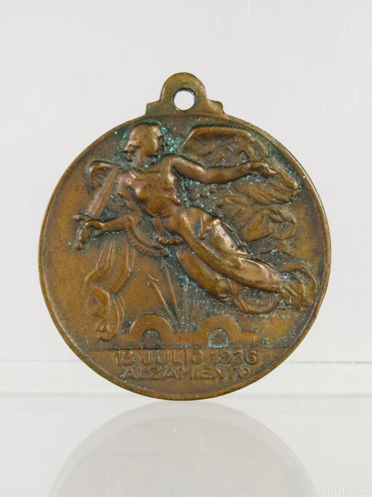 Militaria: Medalla Alzamiento 18 julio 1936 Victoria 1939 bronce