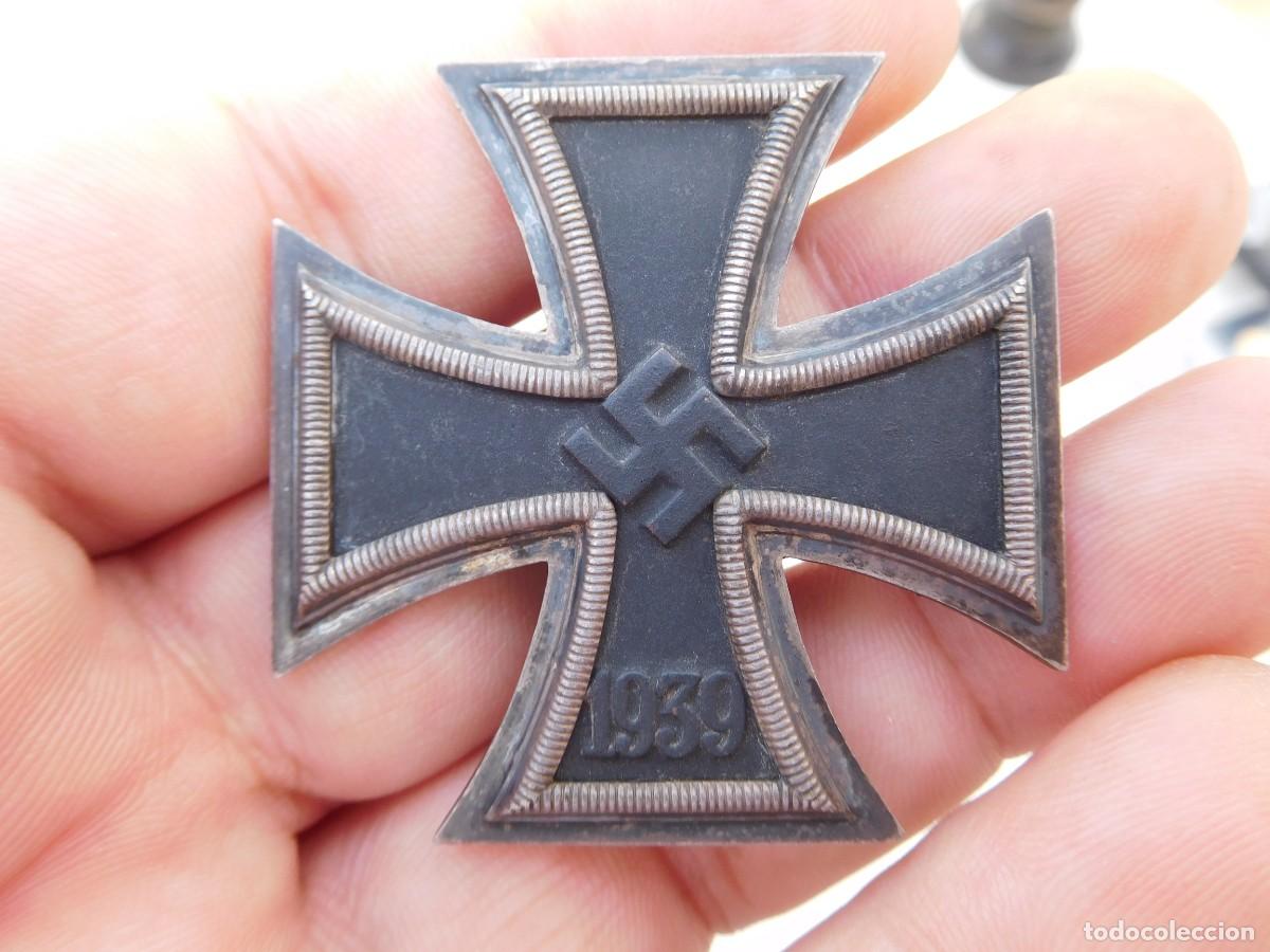 Militaria: Alemania III Reich. Cruz de hierro de 1&ordf; Clase. Marcada 65