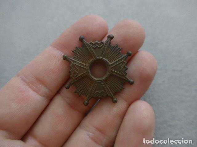 Militaria: Antigua medalla sin terminar de la Orden de Isabel la Catolica, original de Castells.
