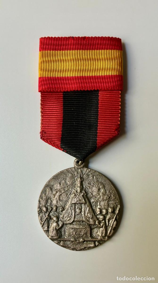 Militaria: Medalla de la Primera Centuria de la Falange
