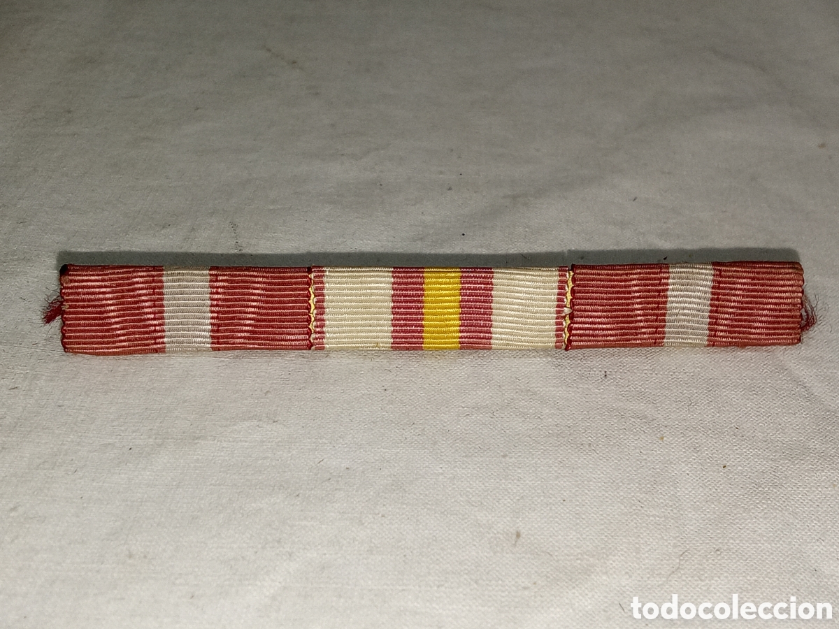 Militaria: ANTIGUO PASADOR DE MEDALLAS ESPA&Ntilde;OL