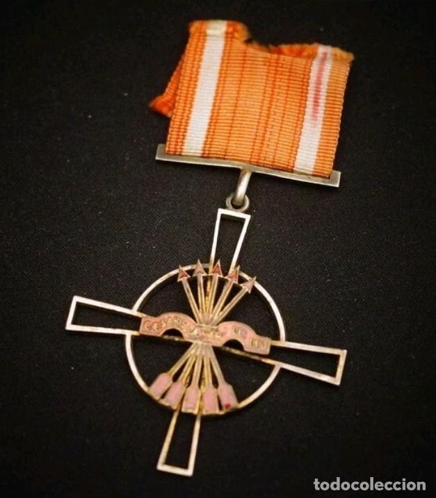 Militaria: ORDEN IMPERIAL DEL YUGO Y LAS FLECHAS