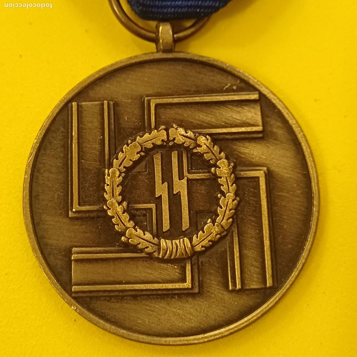 Militaria: MEDALLA 8 A&Ntilde;OS DE SERVICIO WAFFEN SS/EN METAL.