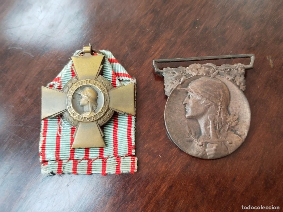 Militaria: Francia. Pareja de Medallas Primera Guerra Mundial. Originales.
