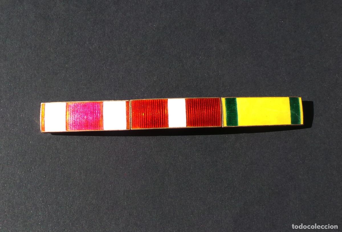 Militaria: PASADOR MILITAR ESMALTADO AL FUEGO Y PLATA. M&Eacute;RITO BLANCO, ROJO Y SUFRIMIENTOS POR LA PATRIA.