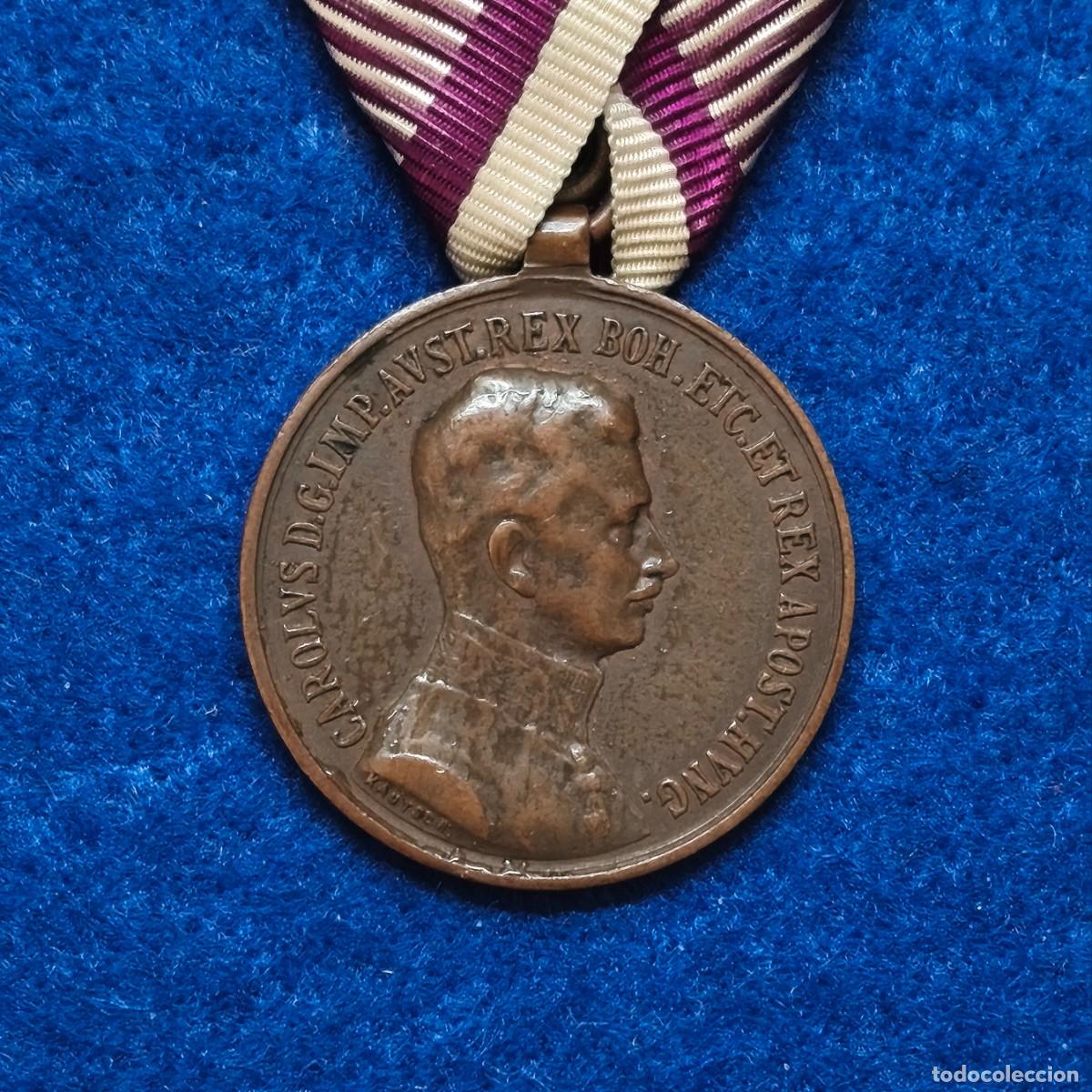 Militaria: MEDALLA AL VALOR CATEGORIA BRONCE. FRANCISCO JOSE I