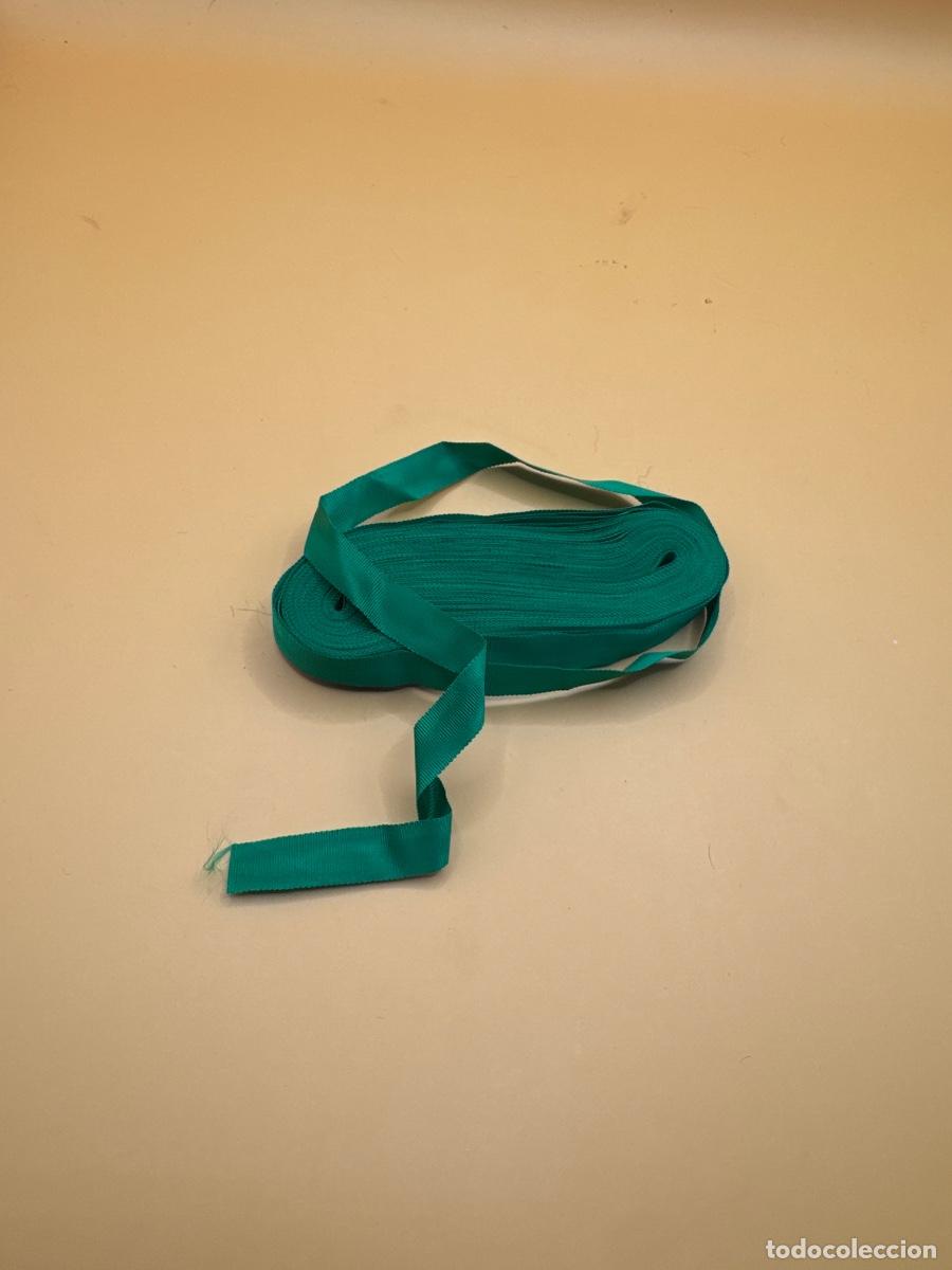 Military Antiques: Cinta miniatura para medalla verde