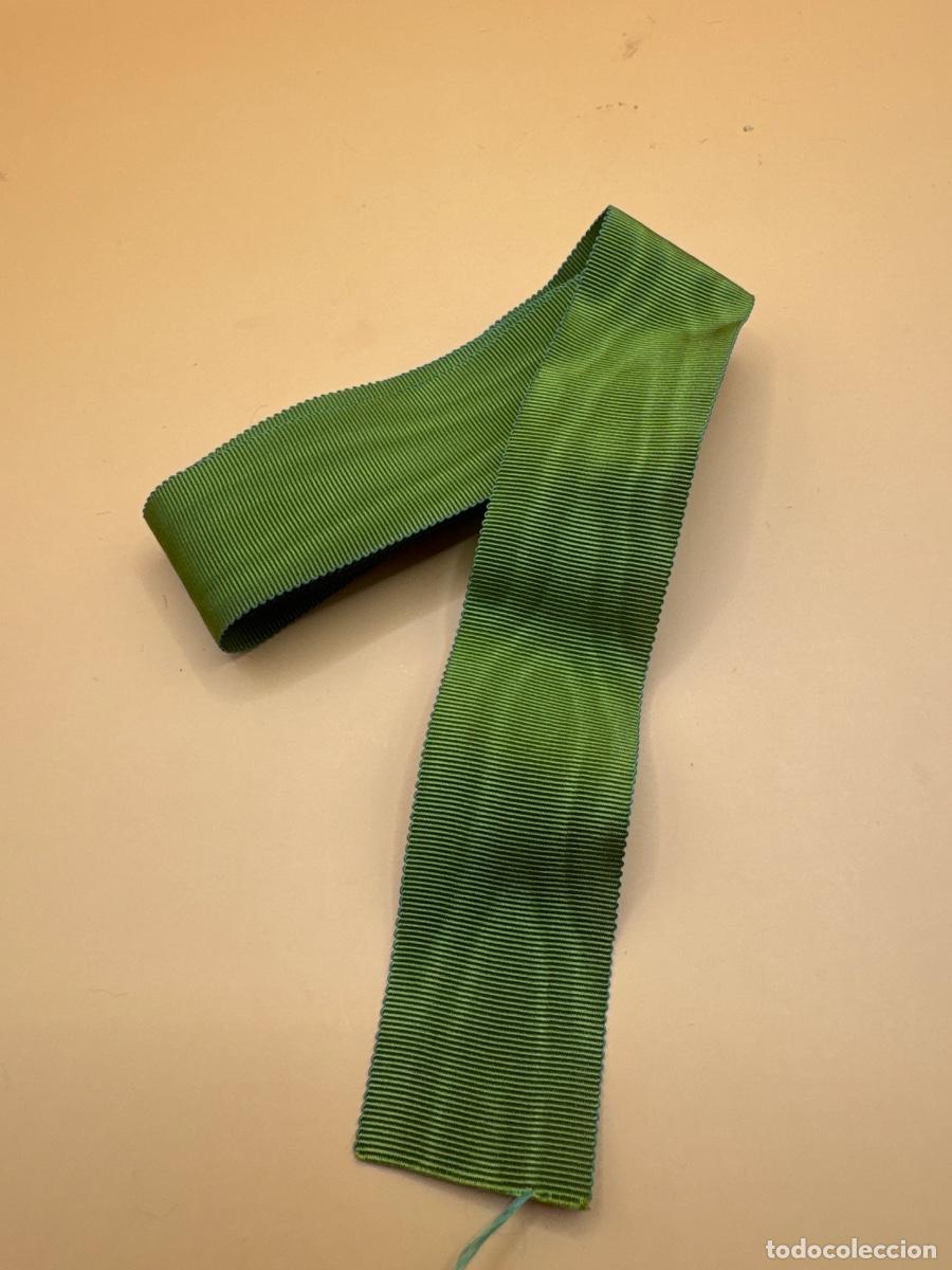 Military Antiques: Cinta verde oliva para medalla creo guerra de africa