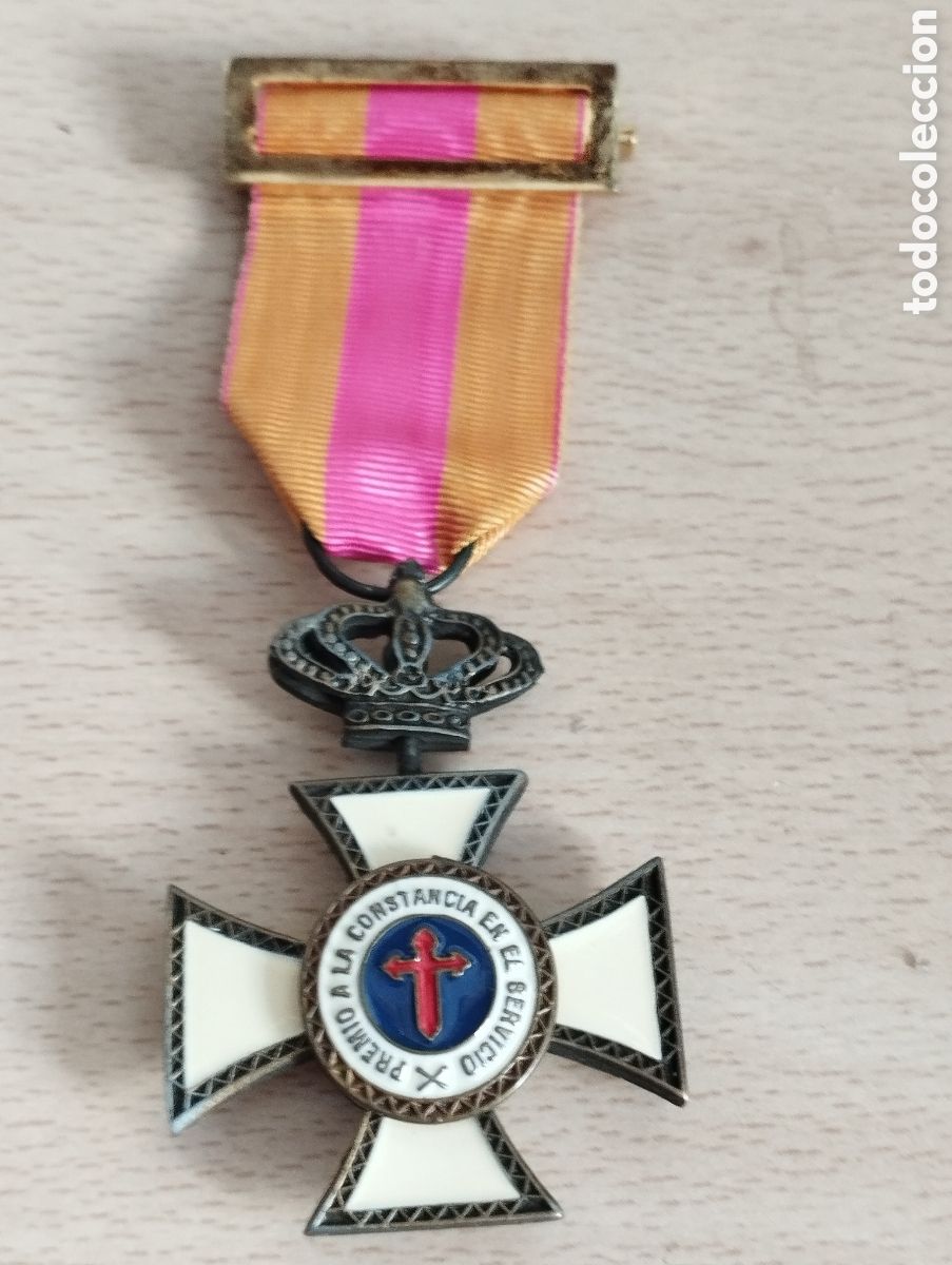 Militaria: MEDALLA CRUZ A LA CONSTANCIA -MILITAR -POLICIA-G.CIVIL