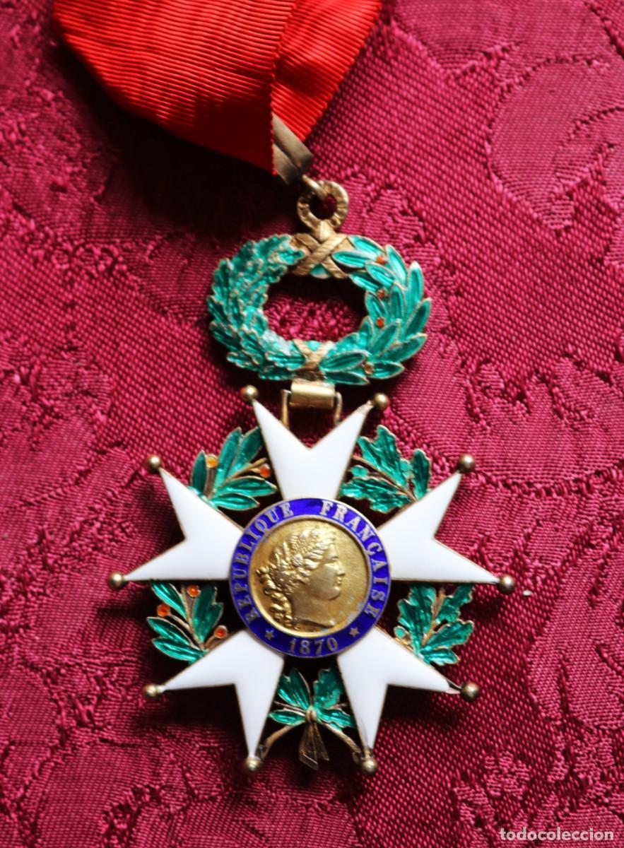 Militaria: Cinta y insignia de Comendador de la Legi&oacute;n de Honor (Francia), en plata
