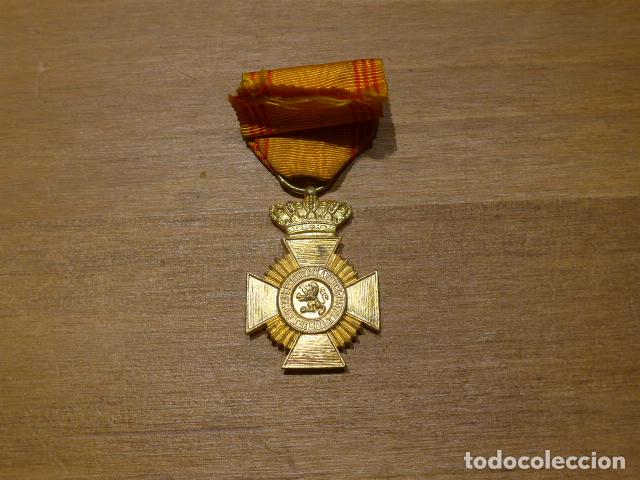 Military Antiques: Antigua medalla belga al merito militar, original. Belgica.