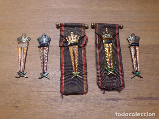 Militaria: Lote de 5 antiguas medallas belgas al merito y honor en el Trabajo. Belgica. Originales.