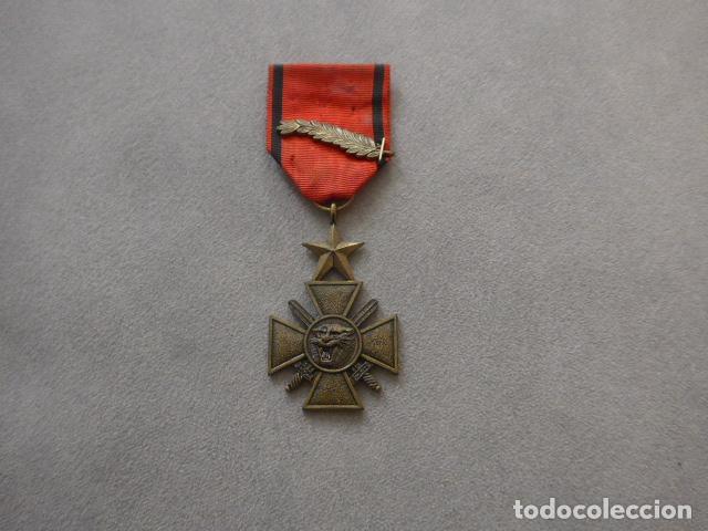 Militaria: Antigua medalla Cruz de merito de Guerra del Congo o Zaire