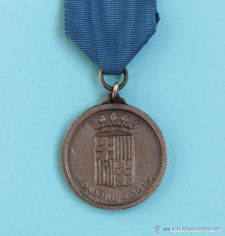 Militaria: MEDALLA HONOR AL MERITO - AYUNTAMIENTO DE BARCELONA