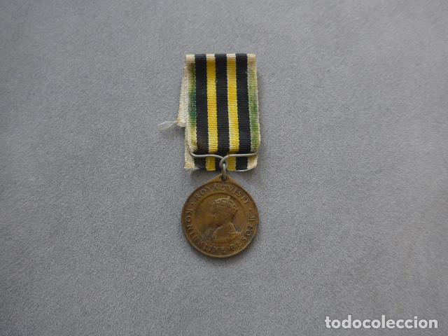 Militaria: Antigua medalla original de 1947 de la Visita de la Reina inglesa a Sudafrica, Gran Breta&ntilde;a.
