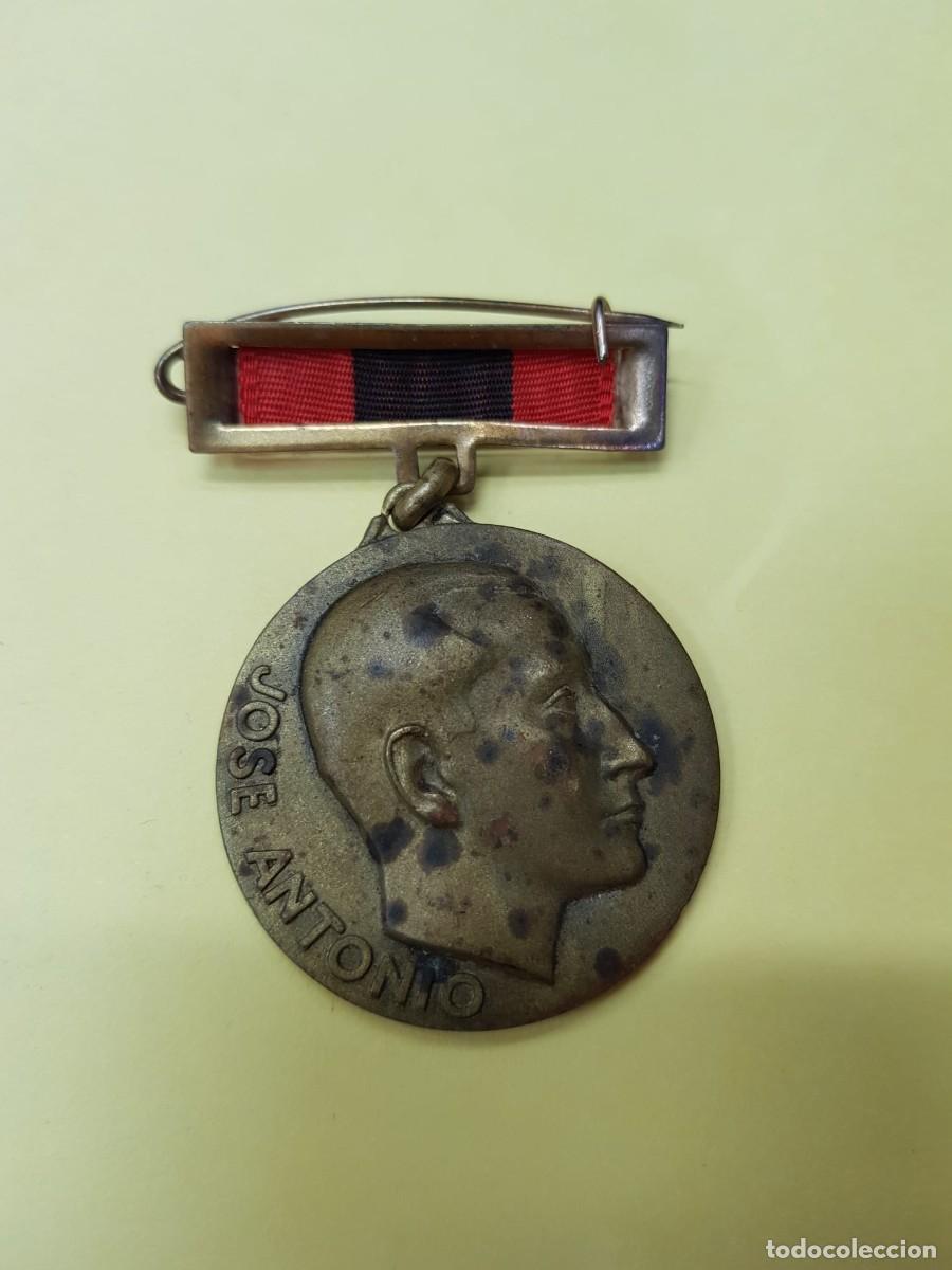 Militaria: MEDALLA JOSE ANTONIO FALANGE DE LA SECCI&Oacute;N FEMENINA XXV ANIVERSARIO 1934 - 1959