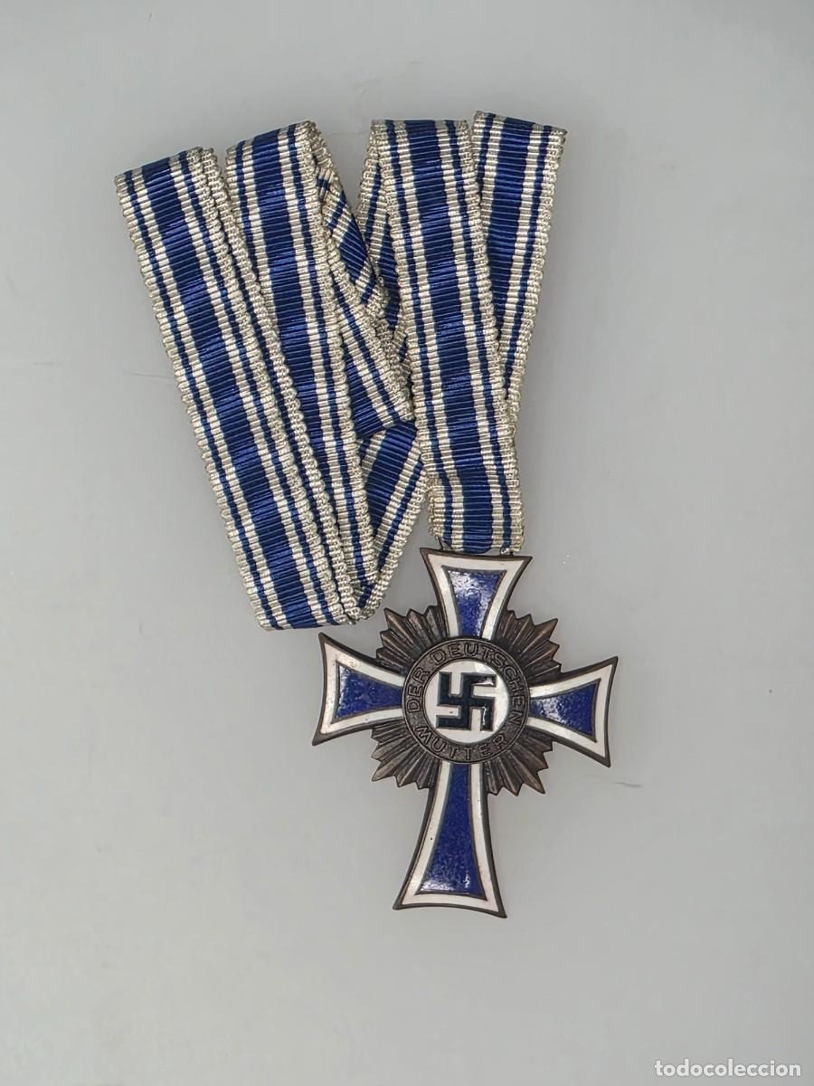 Militaria: Mutterkreuz Bronce 1938 &ndash; Cruz Honor Madre Alemana 3&ordf; Clase con Cinta IIWW III reich